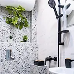 Excellent 2br Flat In Downtown Apartament *