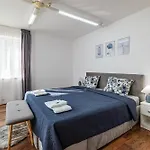 Apartament Excellent 2br Flat In Downtown *