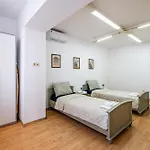 Apartament Excellent 2br Flat In Downtown Varna