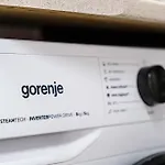 Excellent 2br Flat In Downtown Apartament Varna