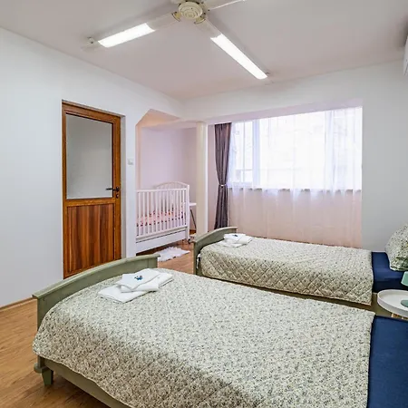 Excellent 2br Flat In Downtown Lejlighed Varna
