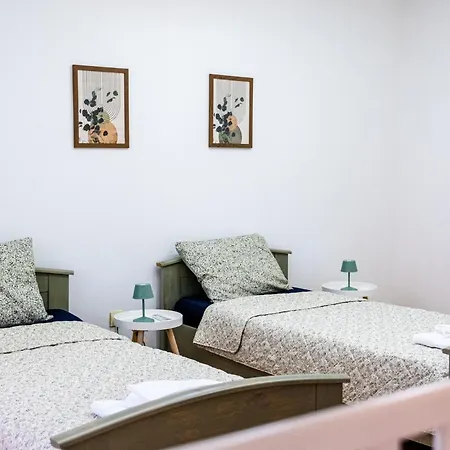 Excellent 2br Flat In Downtown Apartment Varna