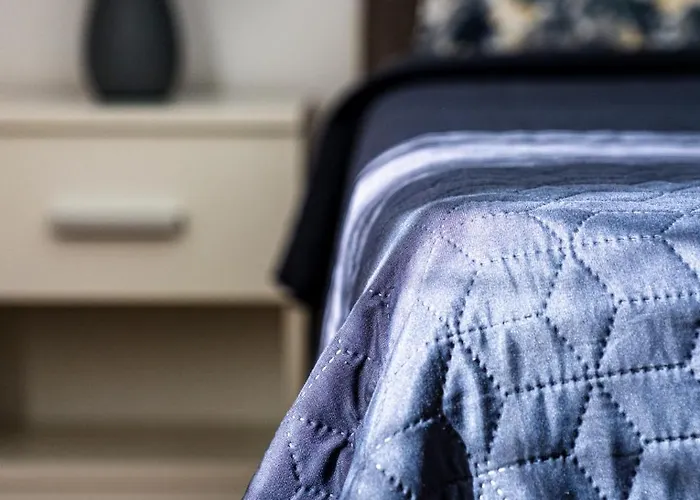 Excellent 2br Flat In Downtown Apartment